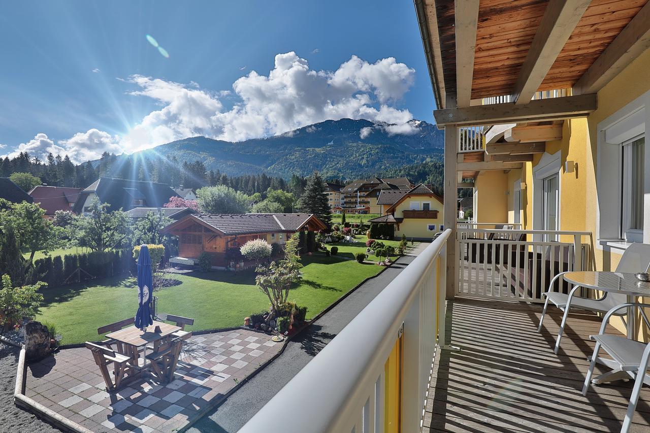 Hotel Garni Zerza Tropolach Ngoại thất bức ảnh